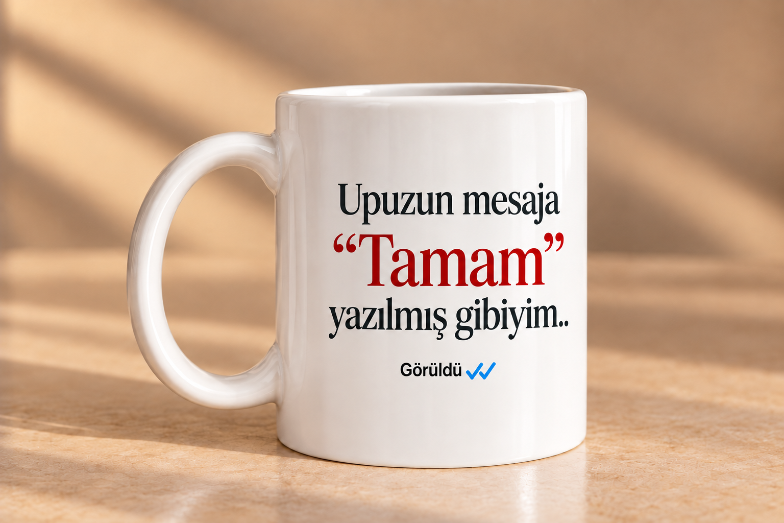 Upuzun Mesaja Tamam Yazılmış Gibiyim Esprili Porselen Kupa 330 ml