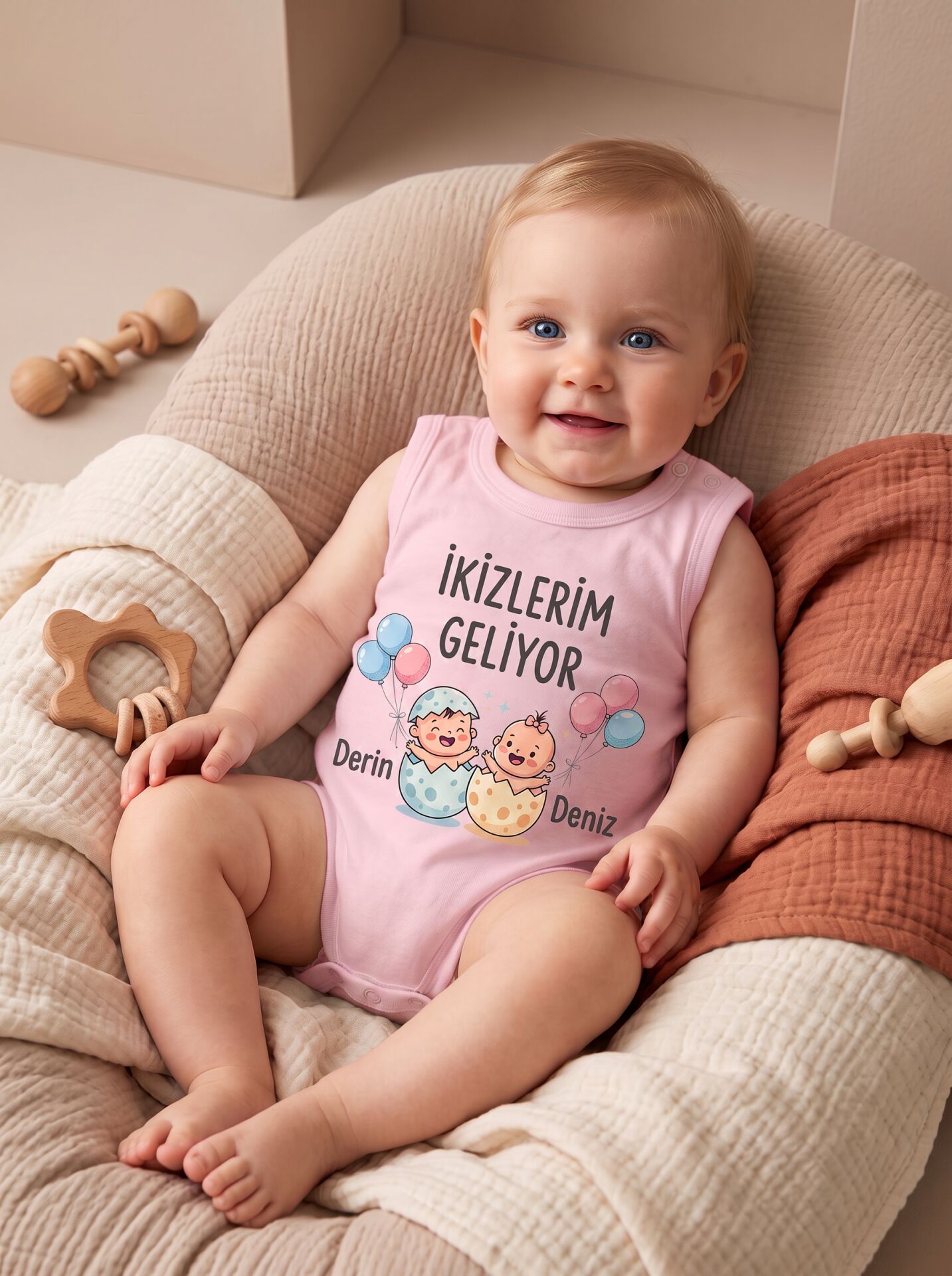 İkizlerim Geliyor Baskılı Pamuklu Bebek Body (Kişiye Özel) Pembe - 6-9